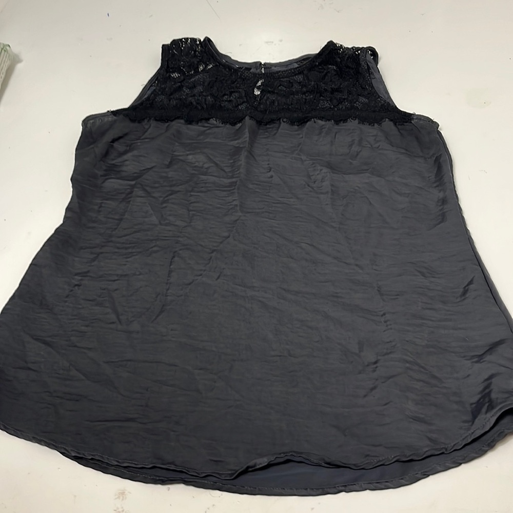 Maurices Medium Sleeveless Grey Black Lace Formal Tank Top